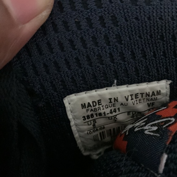 Nike Vintage Hi-Top Air Force 1 - Picture 10 of 15